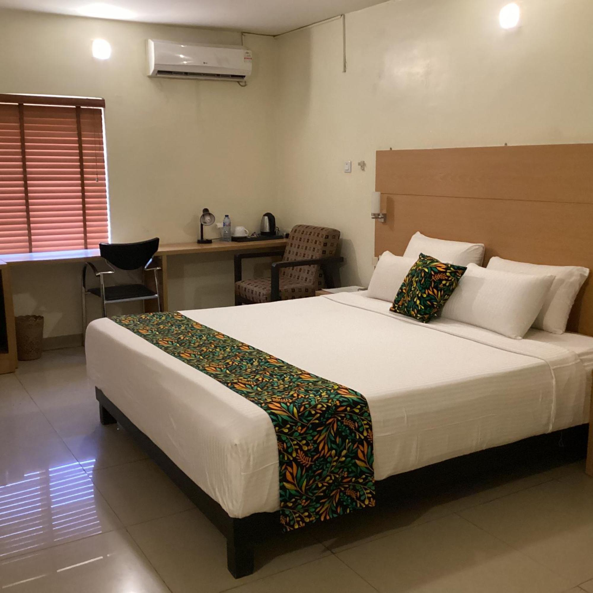 Adis Hotels Ibadan Ngoại thất bức ảnh