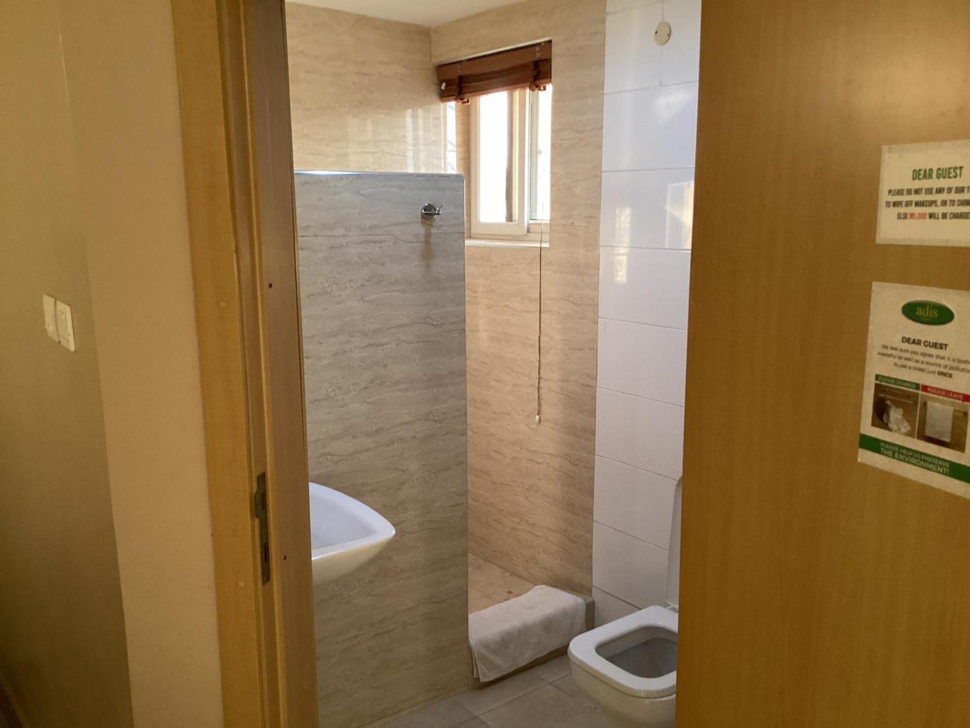 Adis Hotels Ibadan Ngoại thất bức ảnh