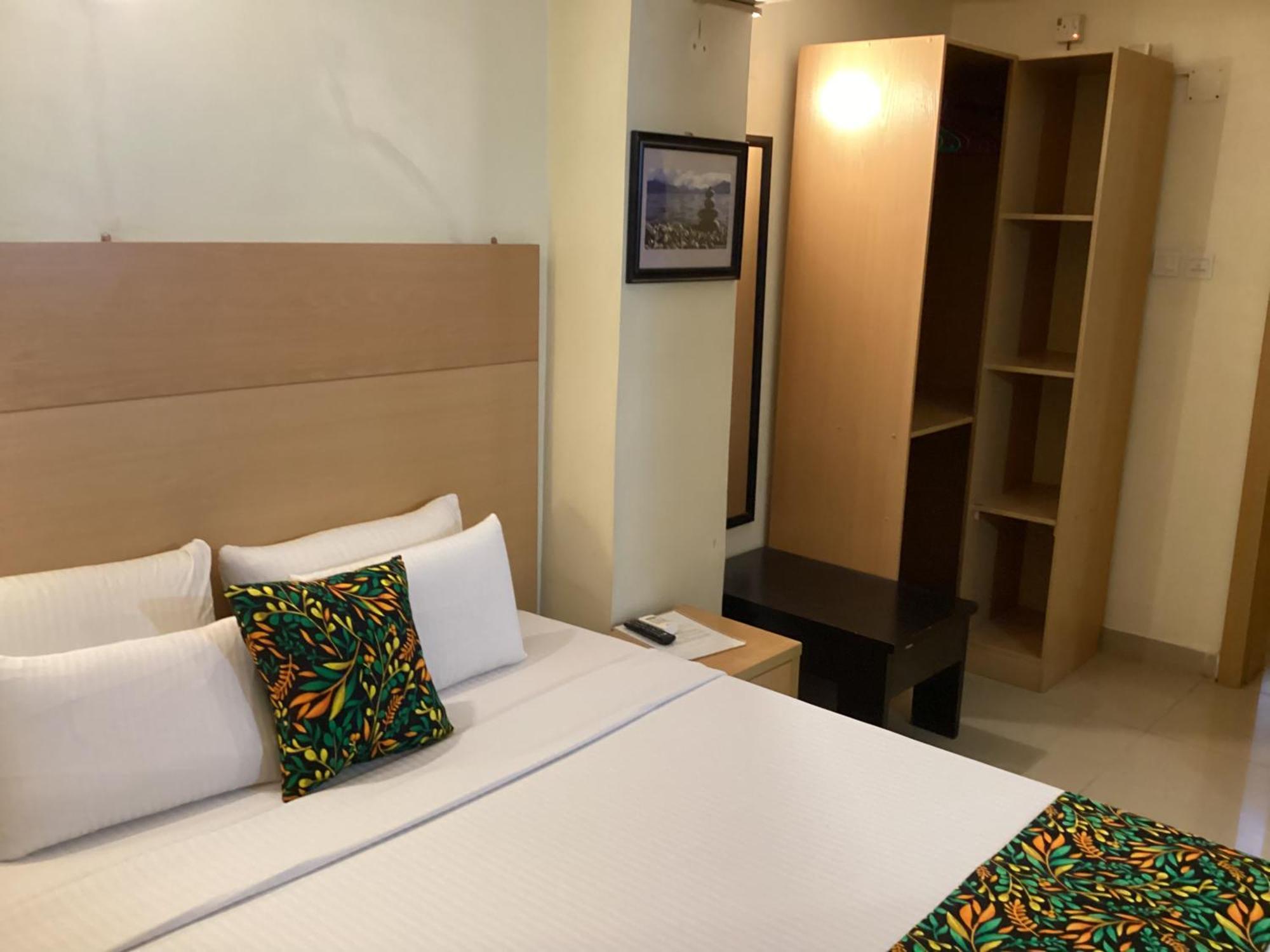 Adis Hotels Ibadan Ngoại thất bức ảnh
